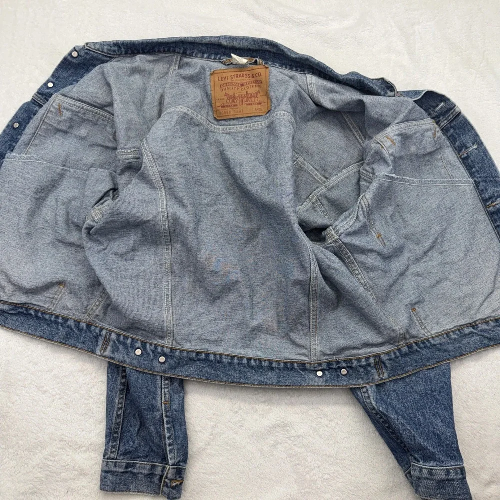 '92 Levi's Denim Jacket Mens Large Blue 70598 4891 Trucker Jean Jacket EUC - Picture 3 of 12